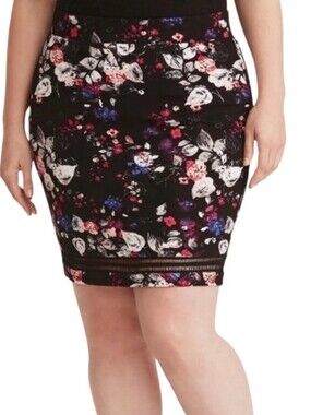 Torrid Whimsical Floral Lace Mini Skirt size 3XL Pencil Office Date Night New